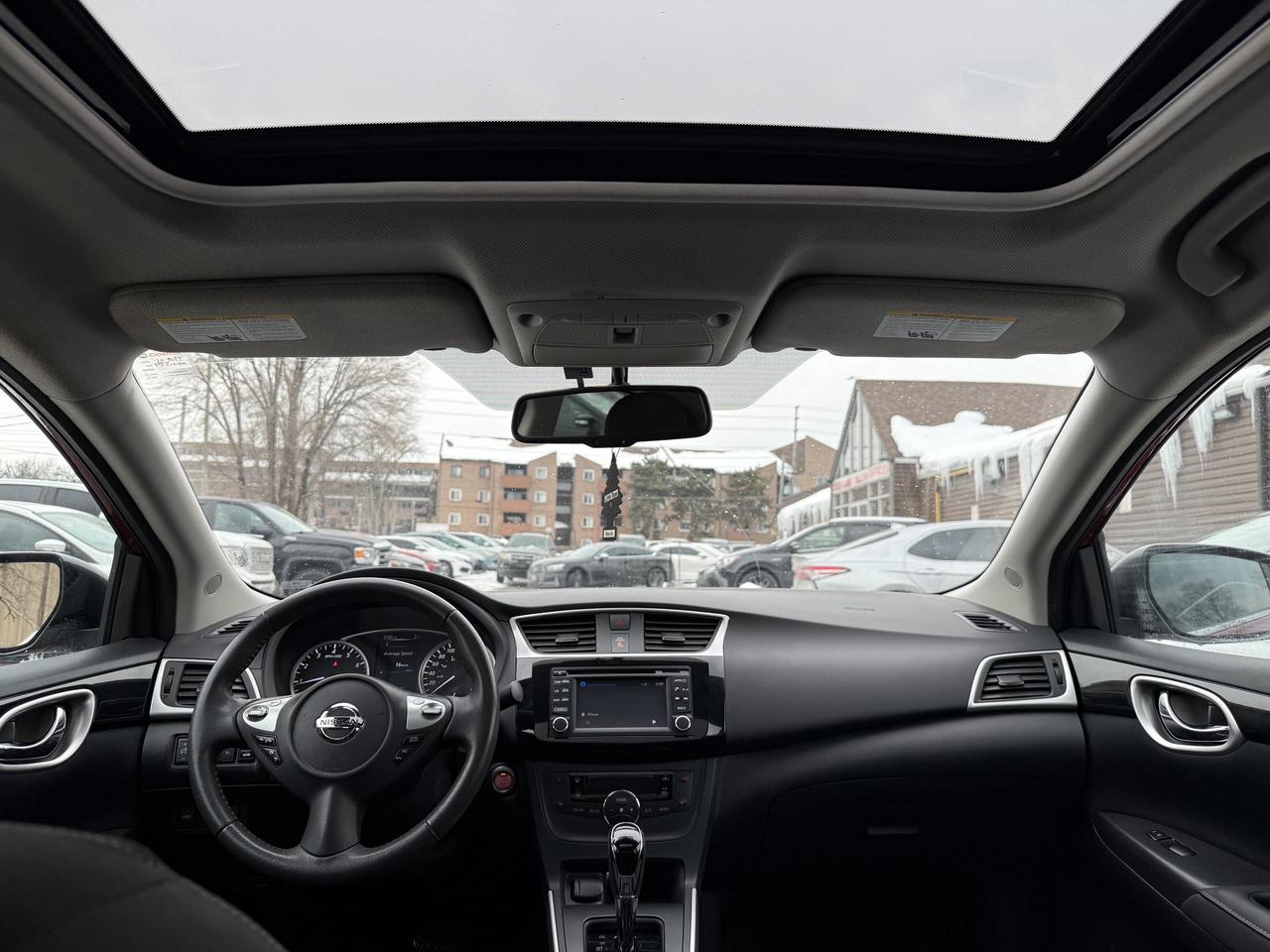 2018 Nissan Sentra SV Photo