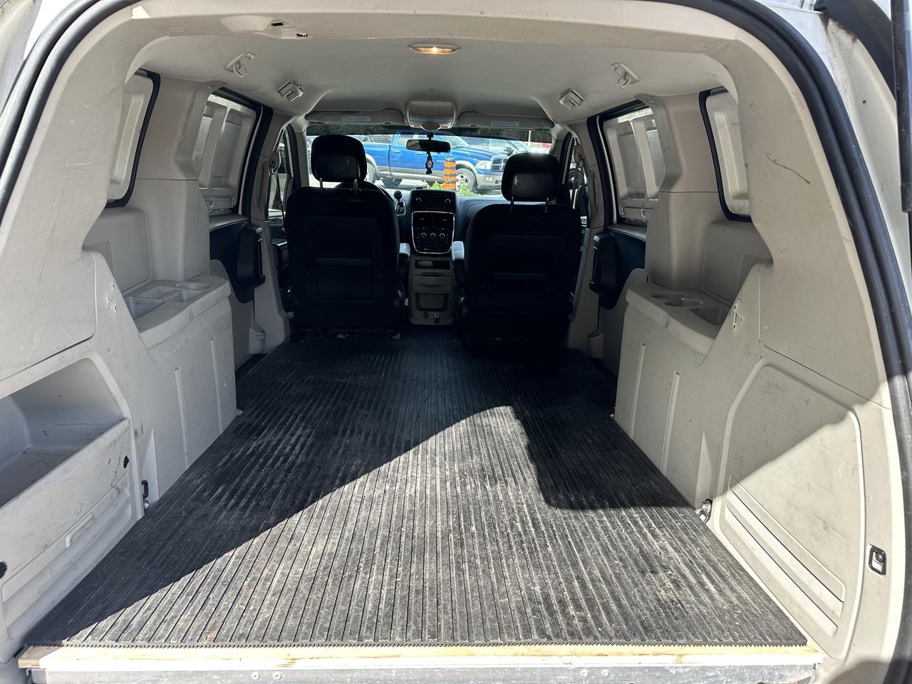 2015 RAM Cargo Van Base Photo