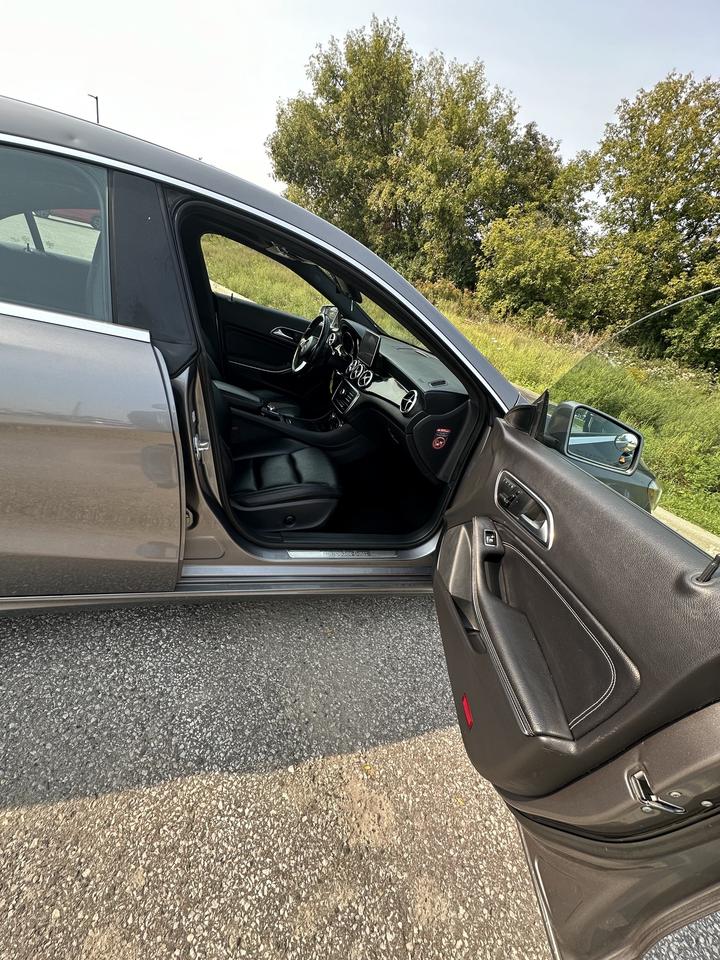 2015 Mercedes-Benz CLA-Class CLA250 4MATIC Photo