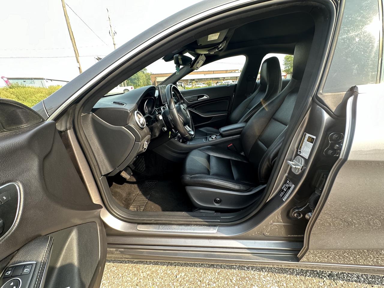 2015 Mercedes-Benz CLA-Class CLA250 4MATIC Photo