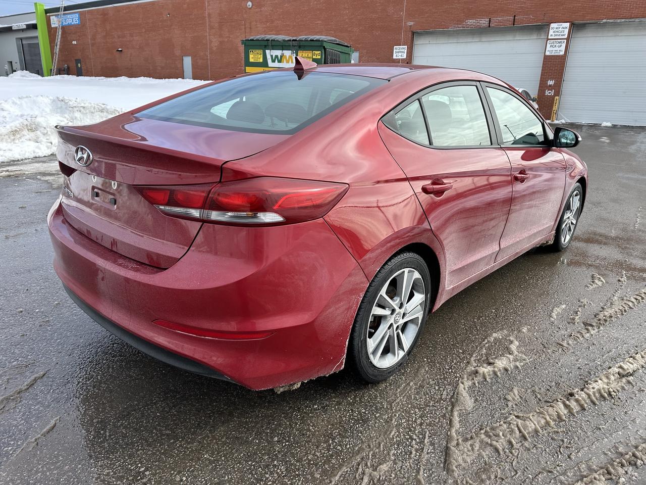 2017 Hyundai Elantra Limited Photo