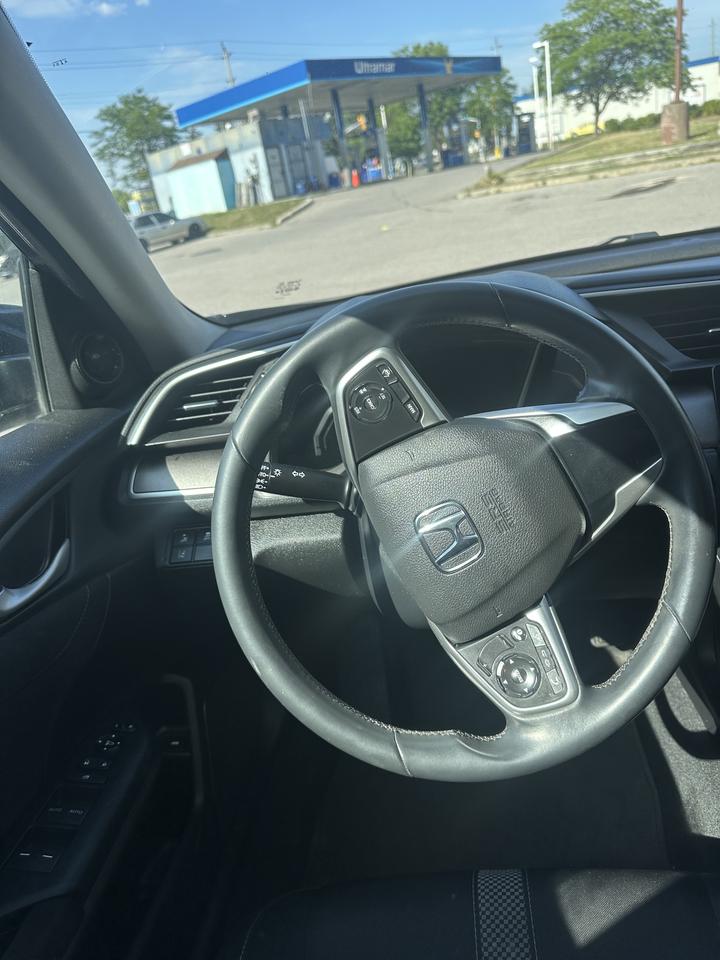 2021 Honda Civic EX Photo