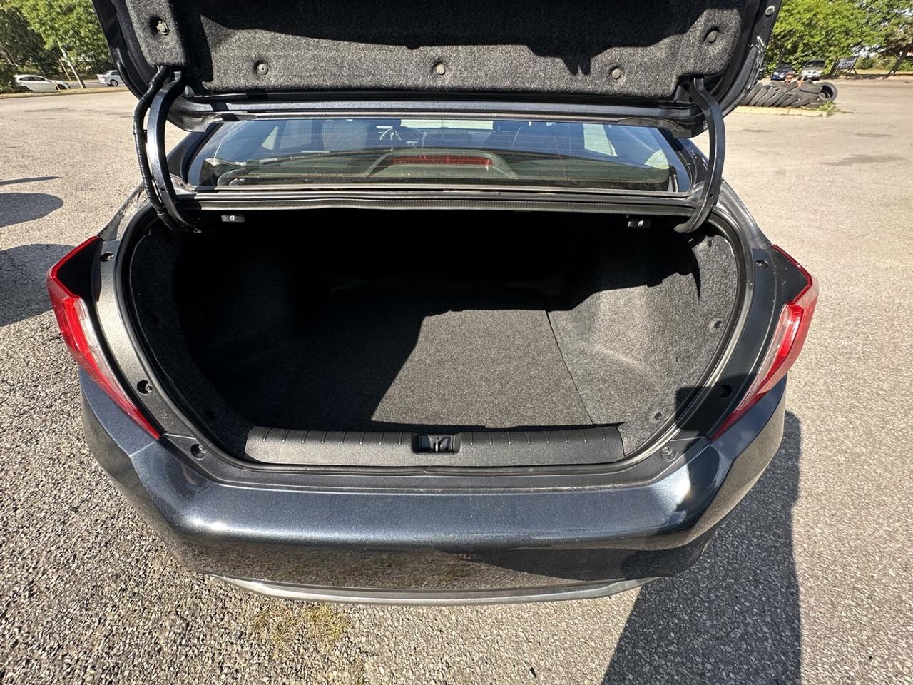 2021 Honda Civic EX Photo