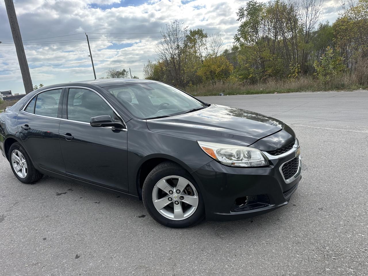 2014 Chevrolet Malibu 1LT Photo0