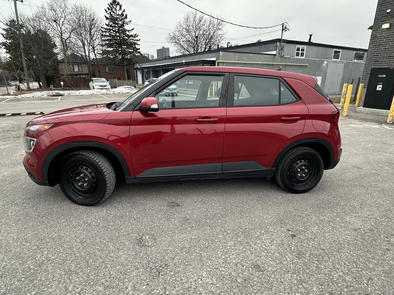 2020 Hyundai Venue SE Photo