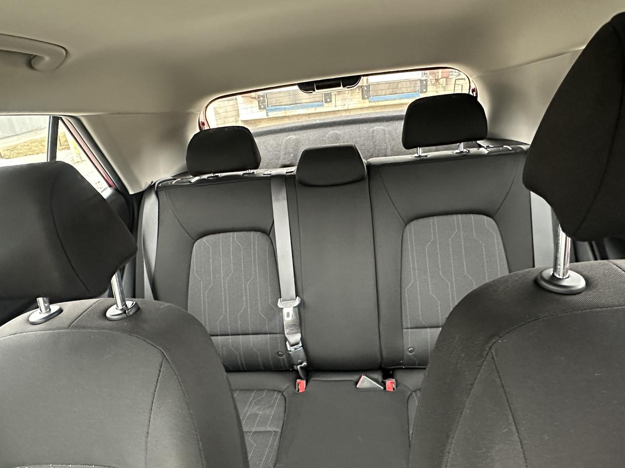 2020 Hyundai Venue SE Photo