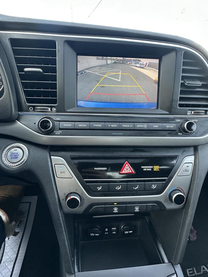 2018 Hyundai Elantra Limited Photo