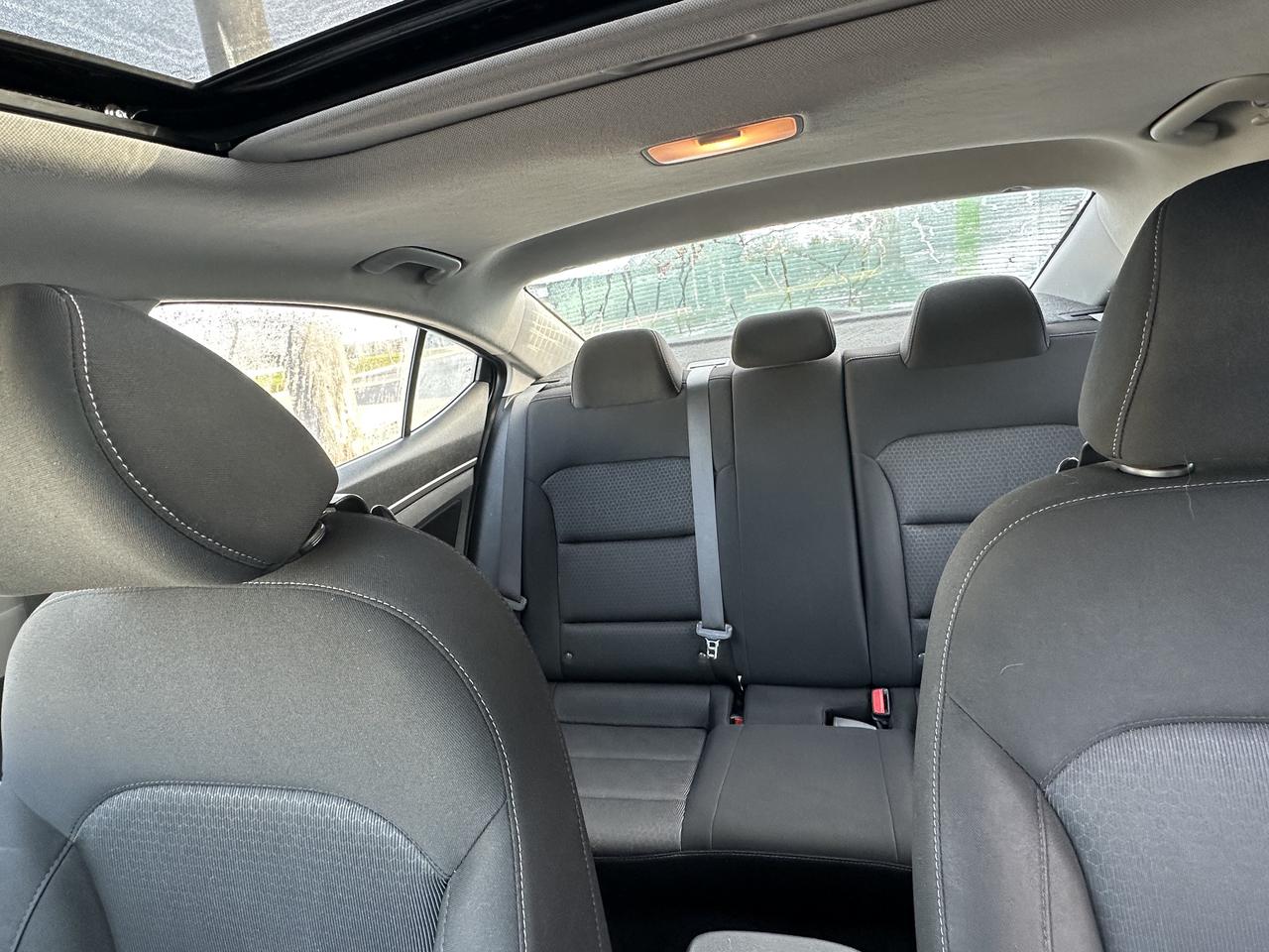 2018 Hyundai Elantra Limited Photo