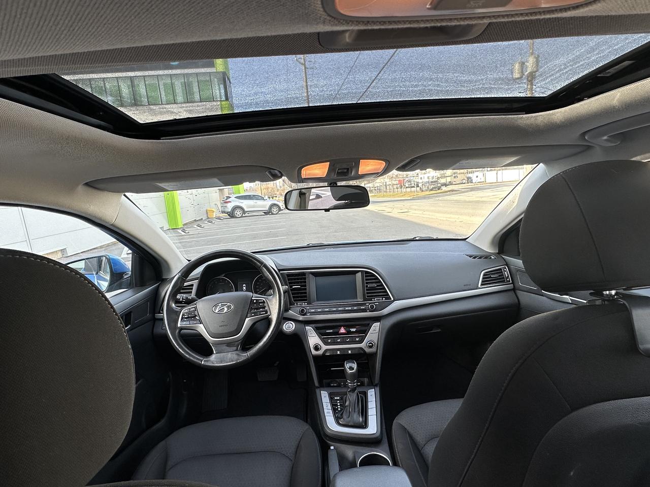 2018 Hyundai Elantra Limited Photo