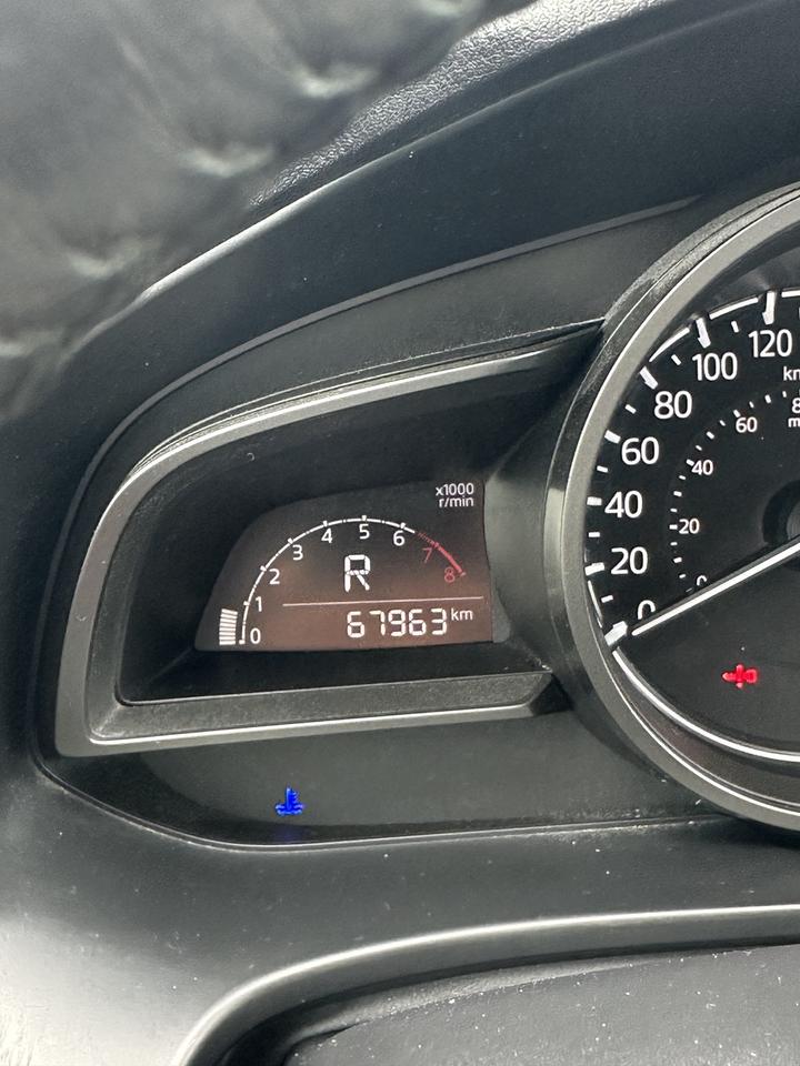 2017 Mazda MAZDA3 i Touring Photo