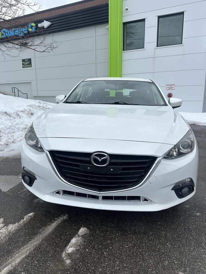 2015 Mazda MAZDA3 i Touring Photo