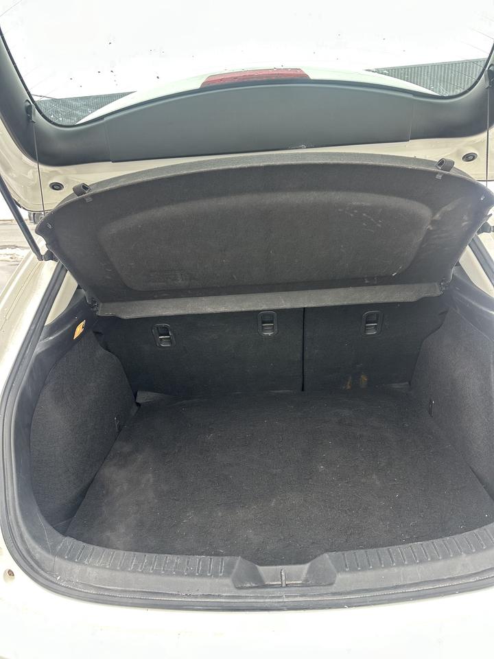 2015 Mazda MAZDA3 i Touring Photo