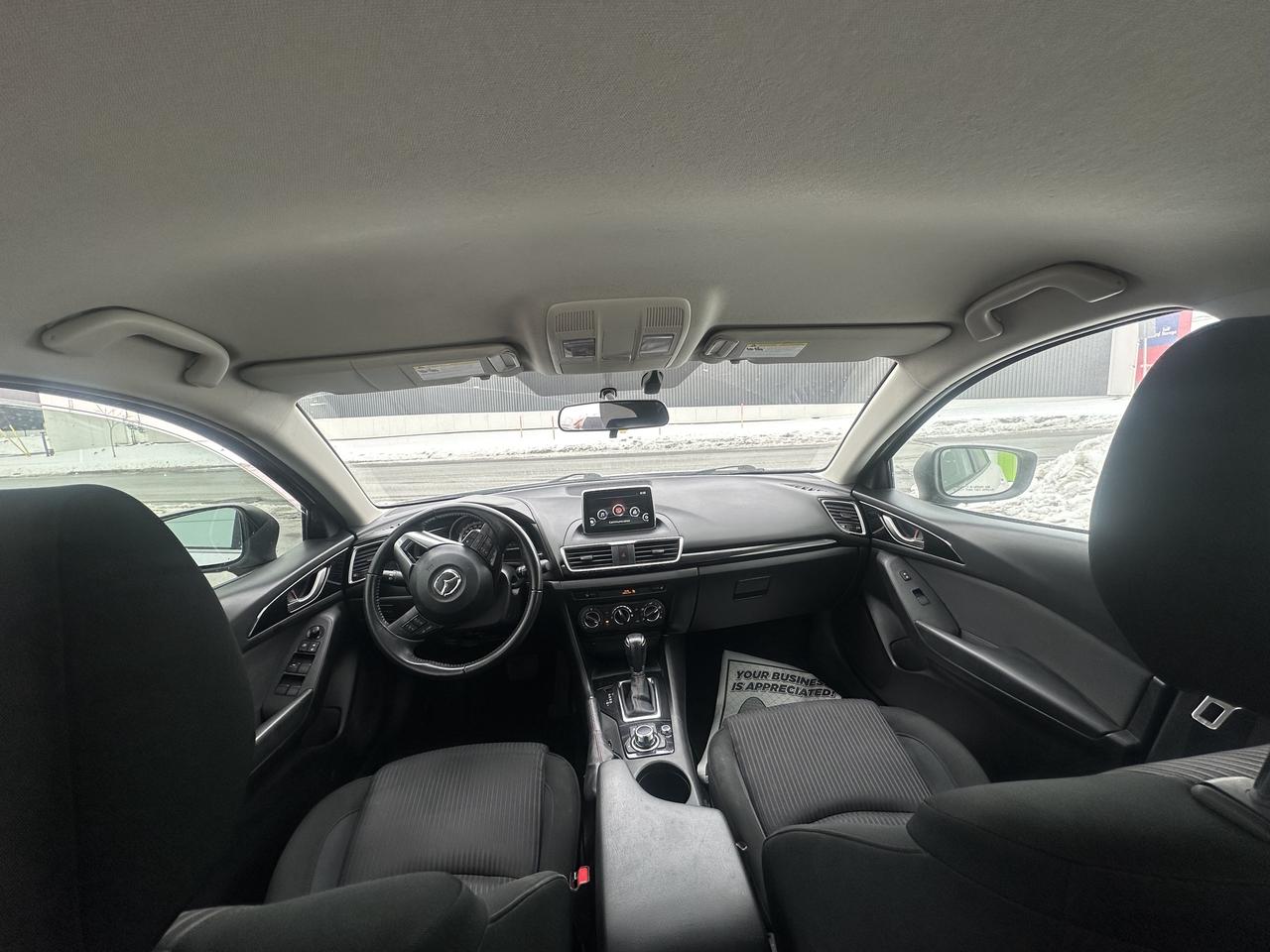 2015 Mazda MAZDA3 i Touring Photo