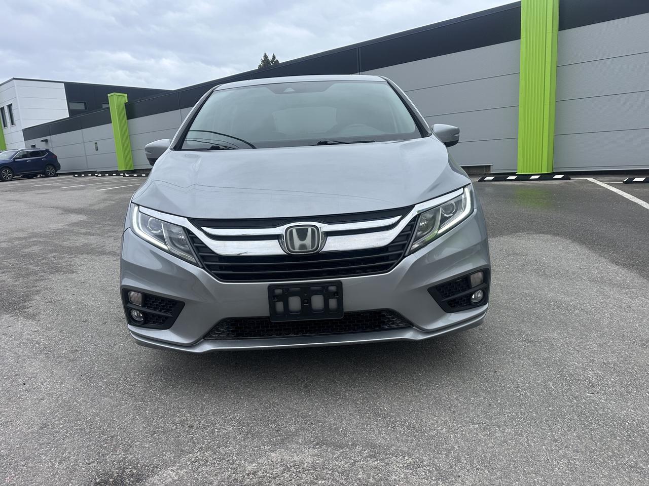 2019 Honda Odyssey EX Photo4