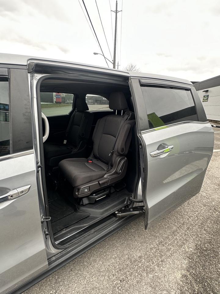 2019 Honda Odyssey EX Photo