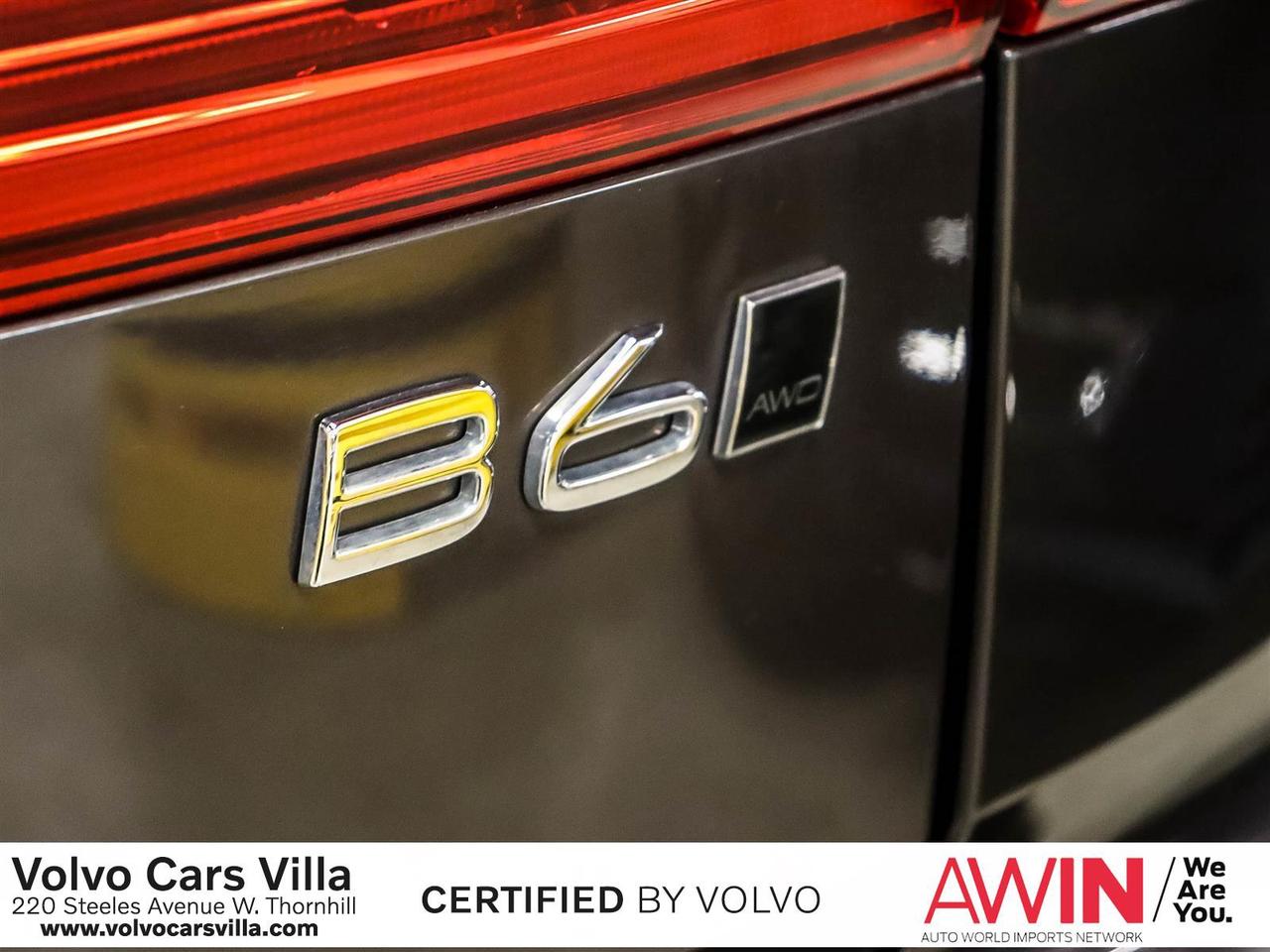 2022 Volvo XC60 B6 AWD Momentum Photo