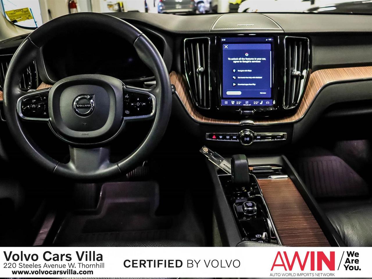 2023 Volvo XC60 B6 AWD Plus - Bright Photo