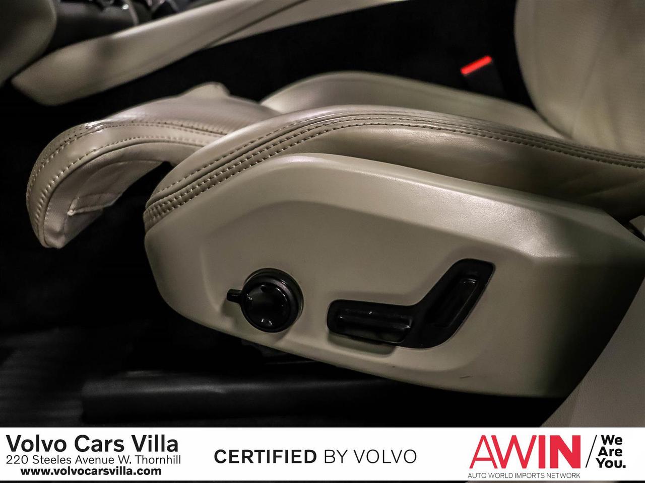 2021 Volvo XC90 T6 AWD Inscription (6-Seat) Photo