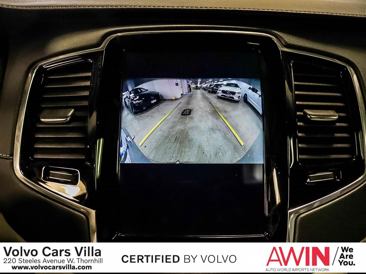 2021 Volvo XC90 T6 AWD Inscription (6-Seat) Photo