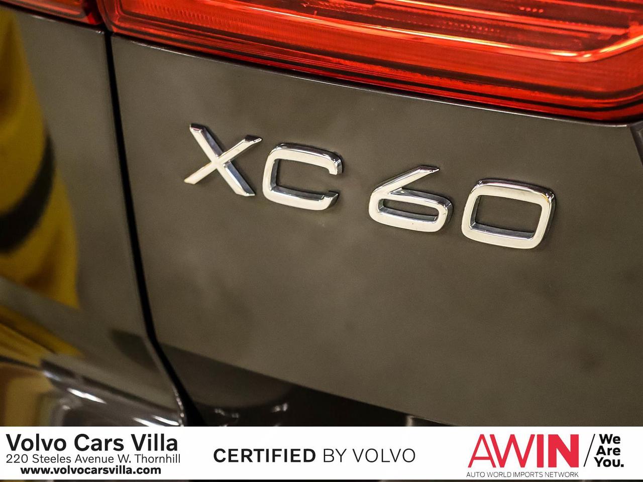 2022 Volvo XC60 B6 AWD R-Design Photo
