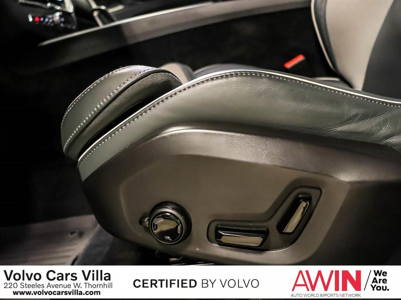 2022 Volvo XC60 B6 AWD R-Design Photo