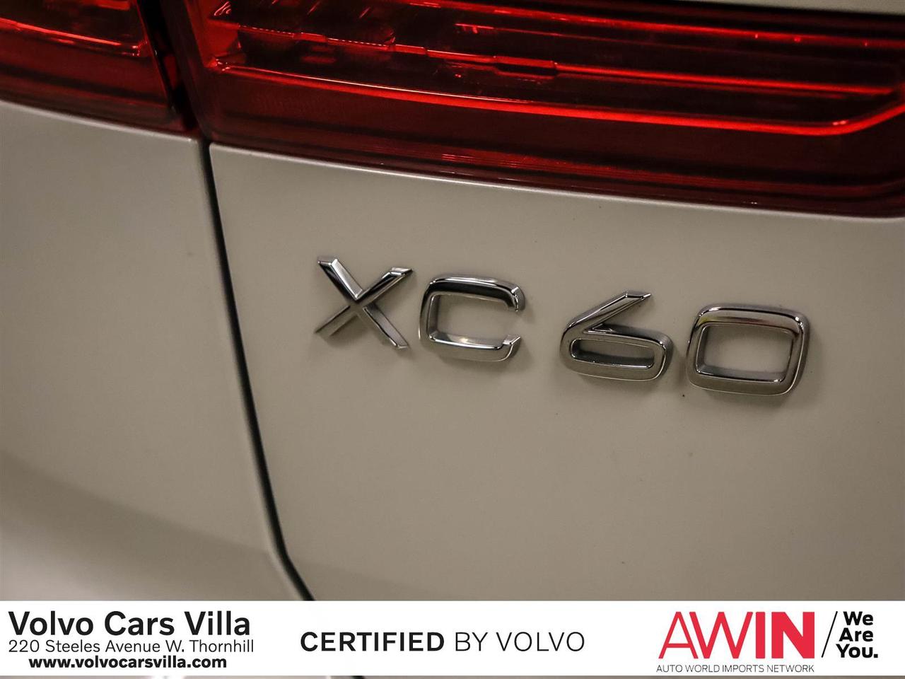 2022 Volvo XC60 B6 AWD Momentum Photo