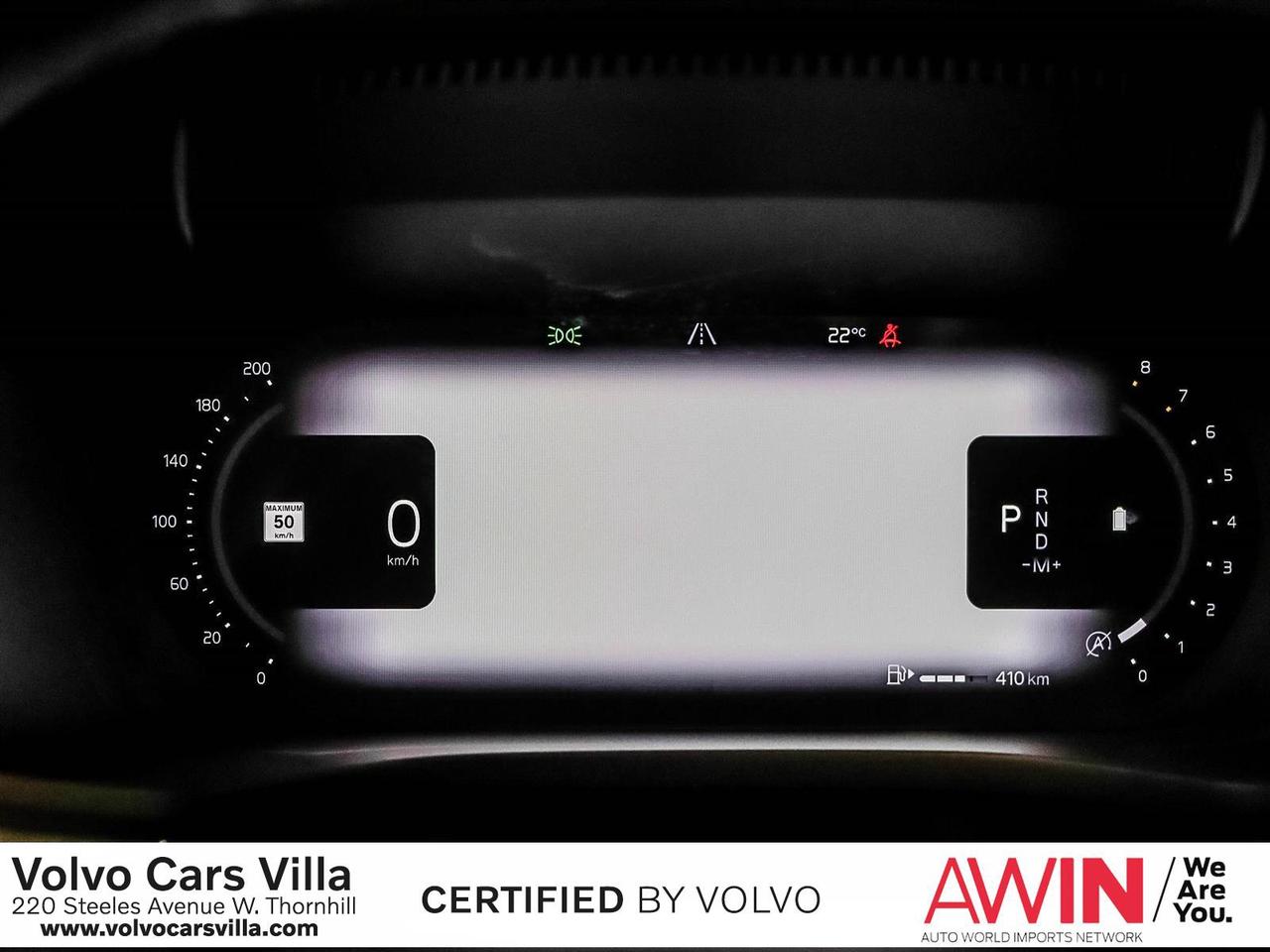 2022 Volvo XC60 B6 AWD Momentum Photo