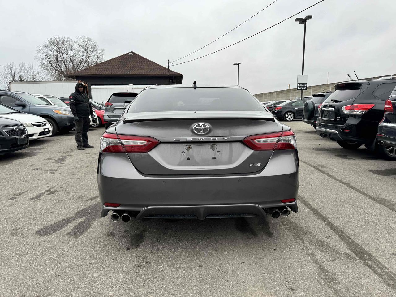 2018 Toyota Camry XSE Photo