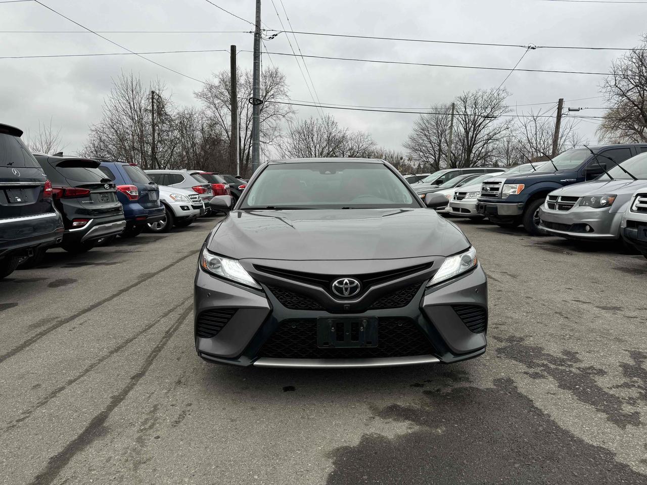2018 Toyota Camry XSE Photo