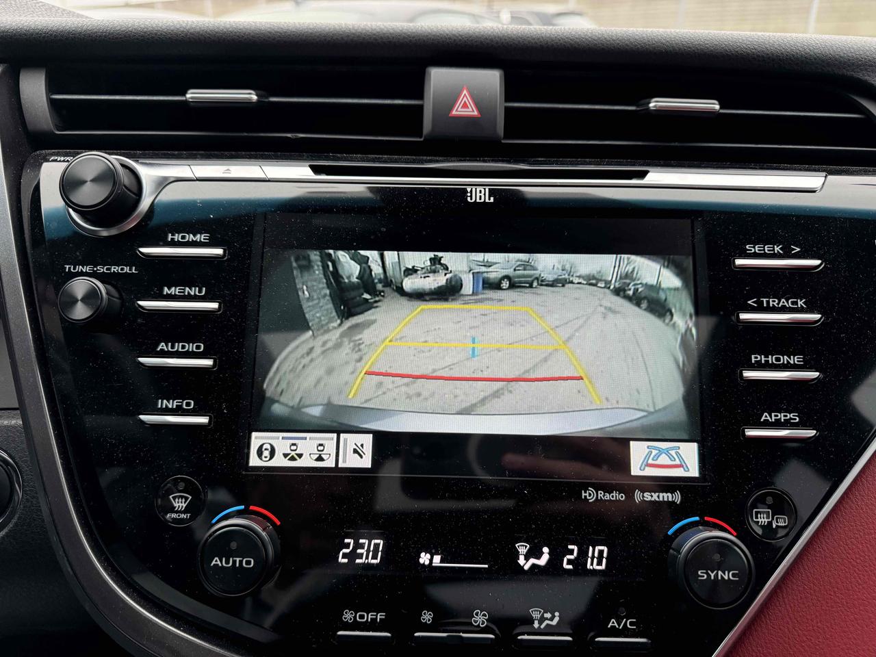 2018 Toyota Camry XSE Photo