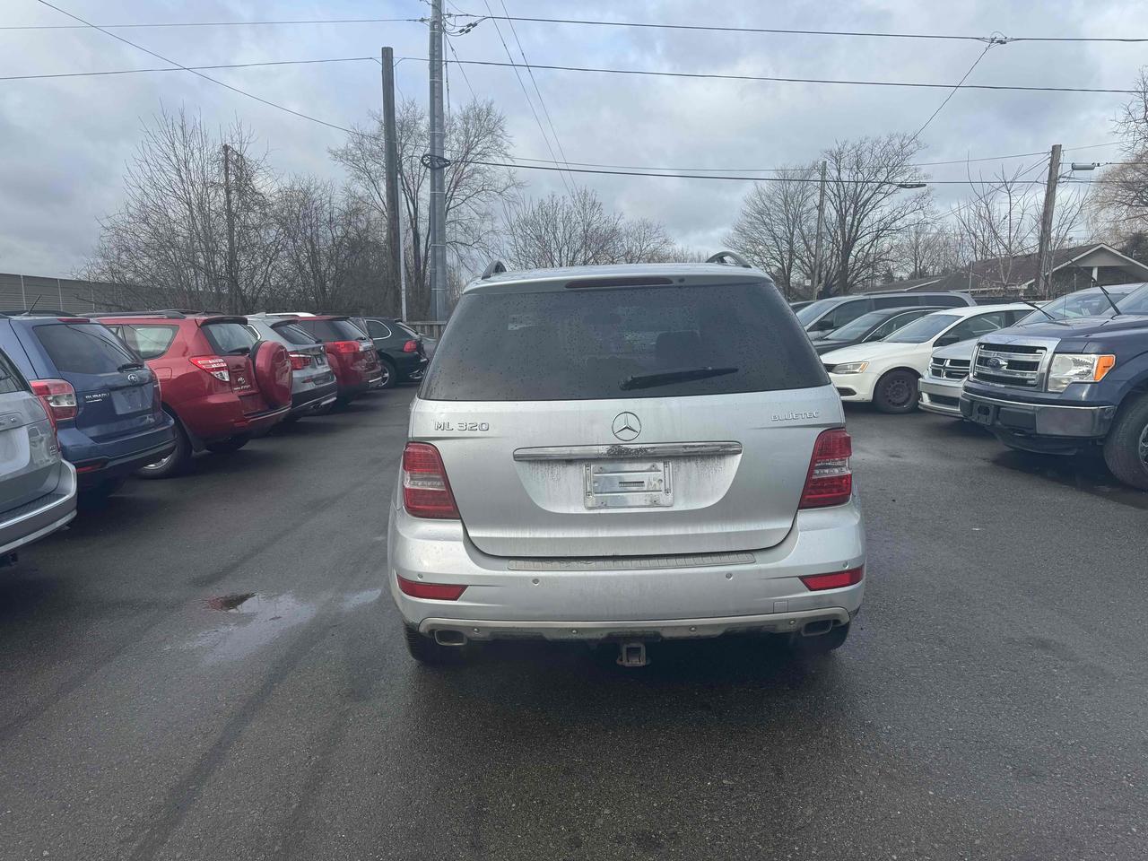 2009 Mercedes-Benz M-Class ML320 BlueTEC Photo