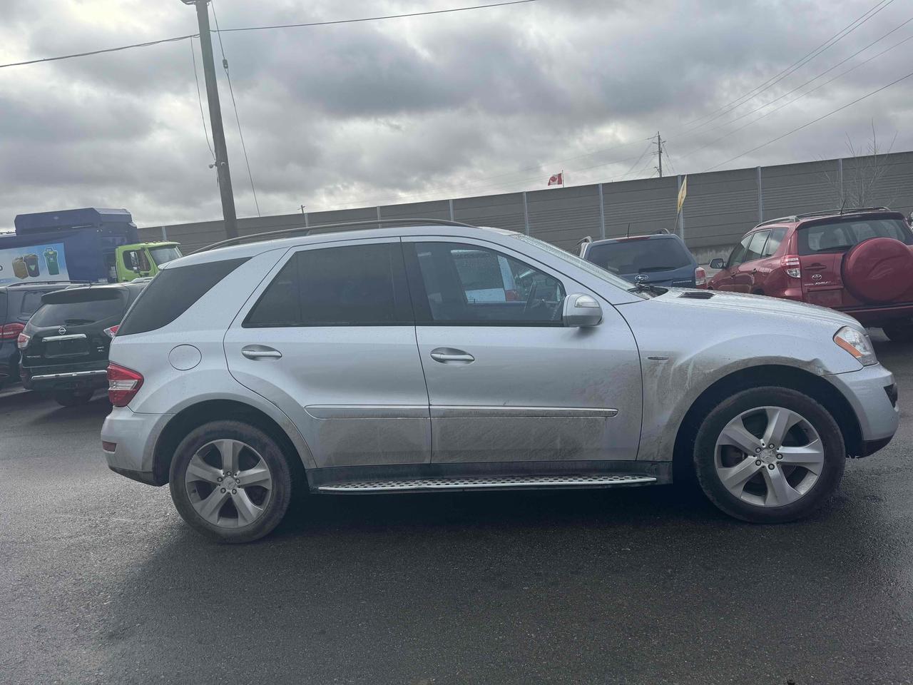 2009 Mercedes-Benz M-Class ML320 BlueTEC Photo