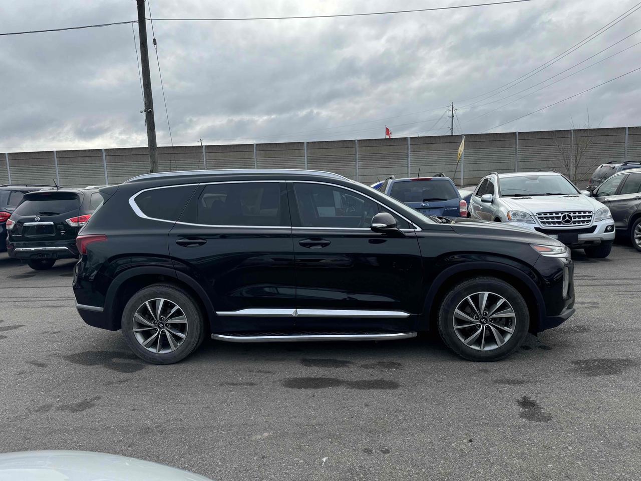 2020 Hyundai Santa Fe SEL Base Photo