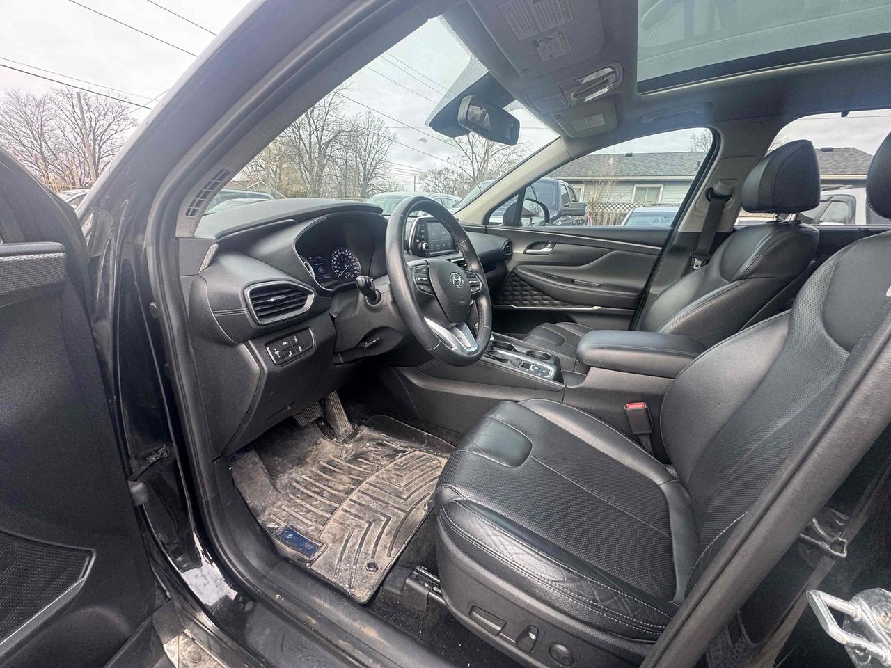 2020 Hyundai Santa Fe SEL Base Photo