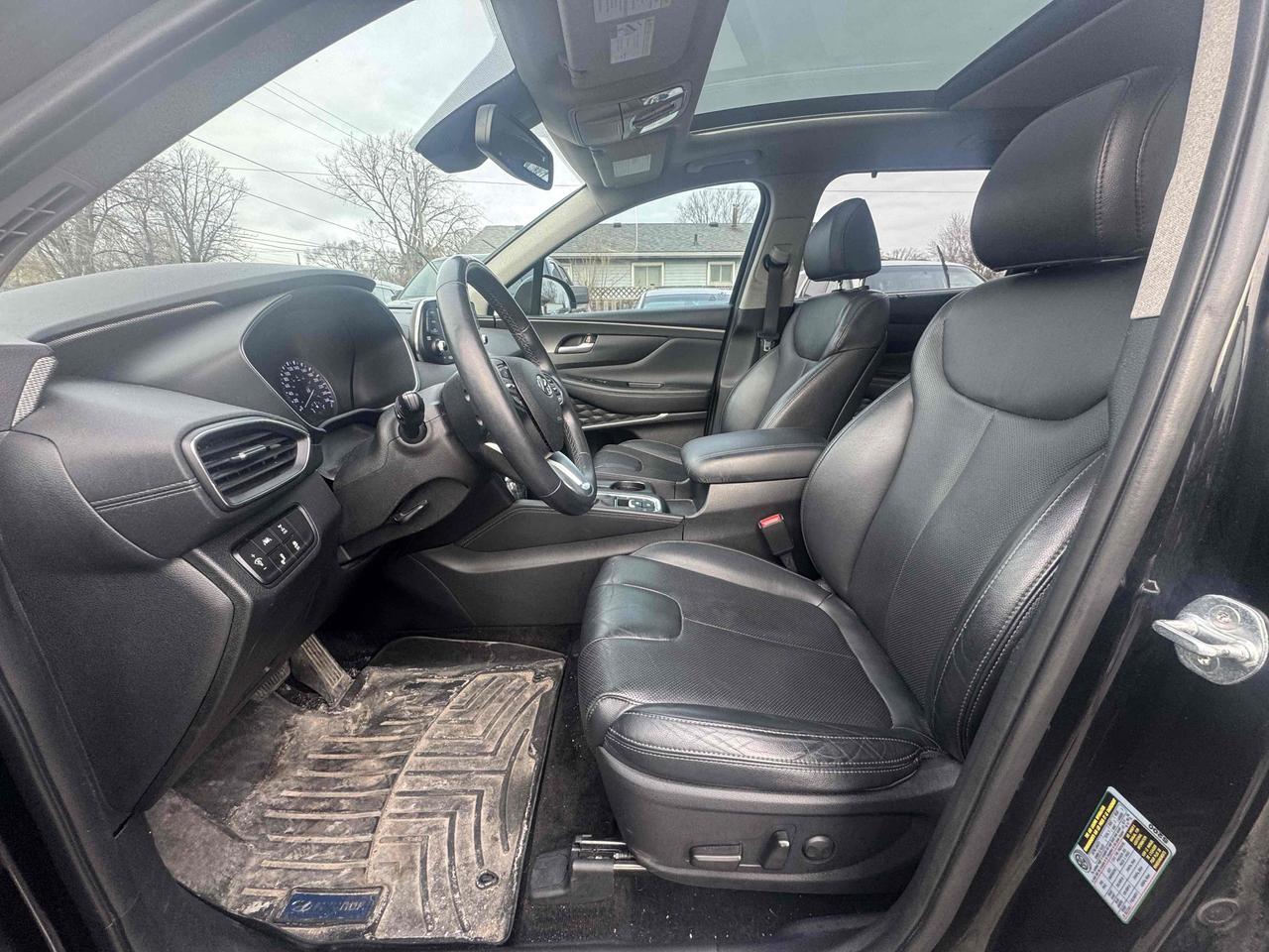 2020 Hyundai Santa Fe SEL Base Photo