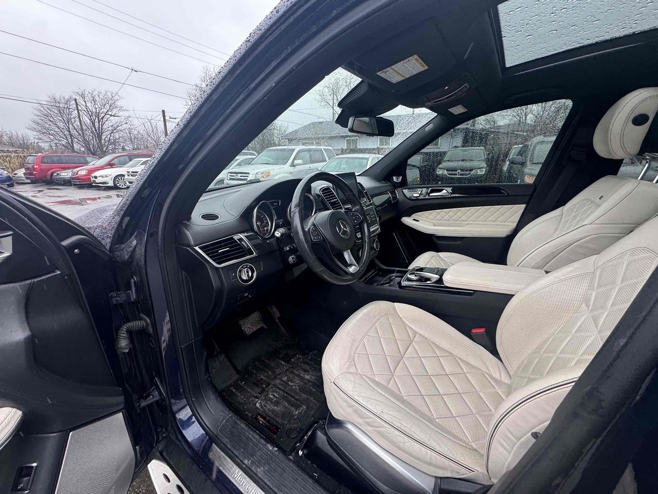 2017 Mercedes-Benz GLS GLS550 4MATIC Photo