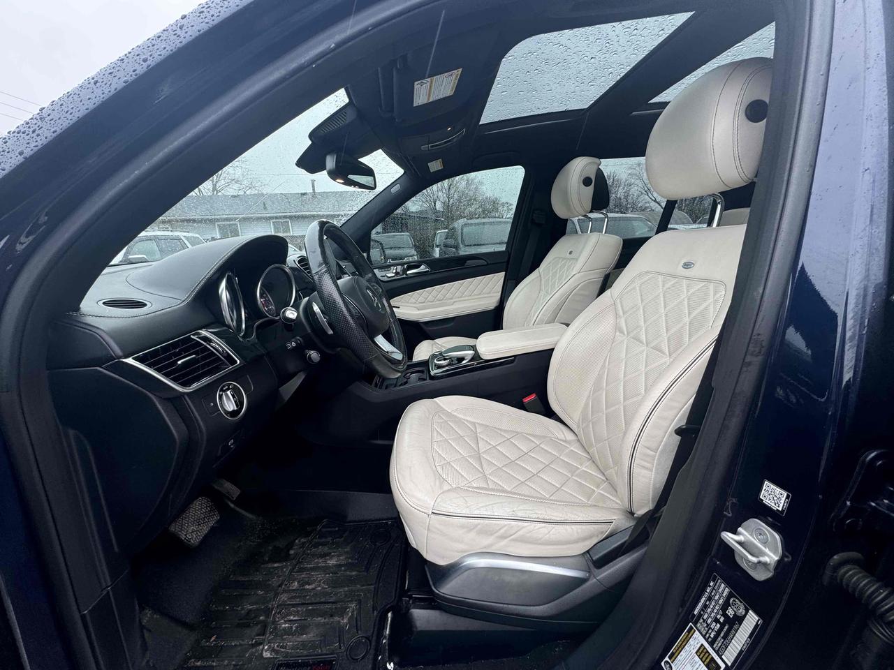 2017 Mercedes-Benz GLS GLS550 4MATIC Photo