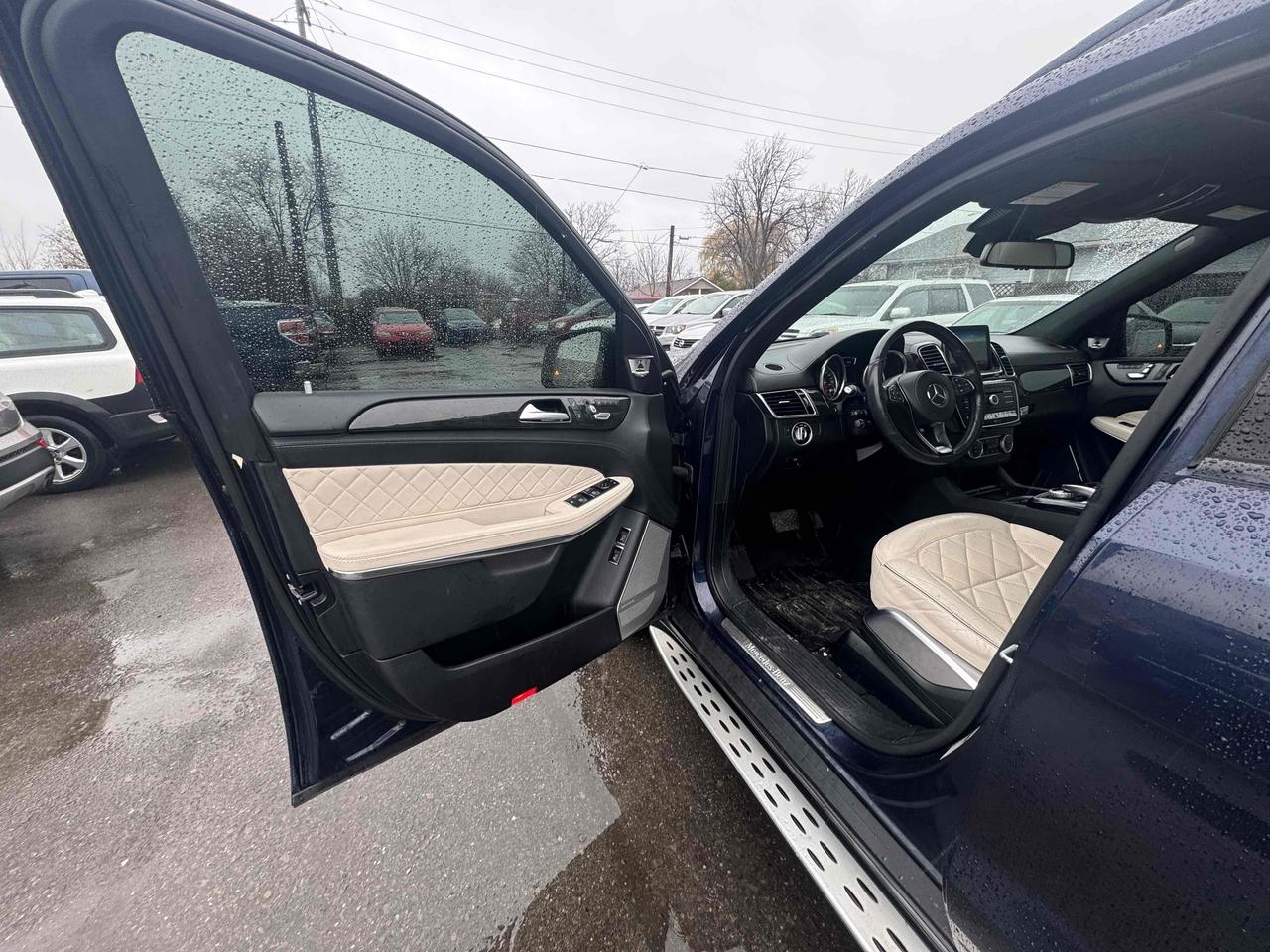 2017 Mercedes-Benz GLS GLS550 4MATIC Photo