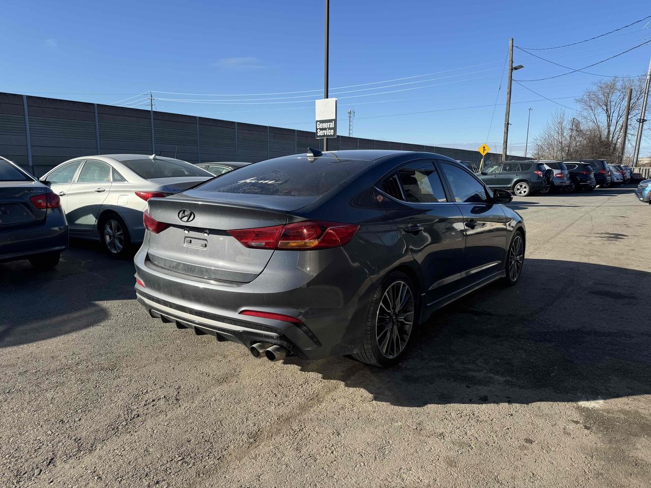 2018 Hyundai Elantra Sport Photo0
