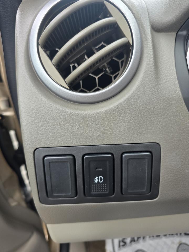 2009 Suzuki Grand Vitara Luxury Photo