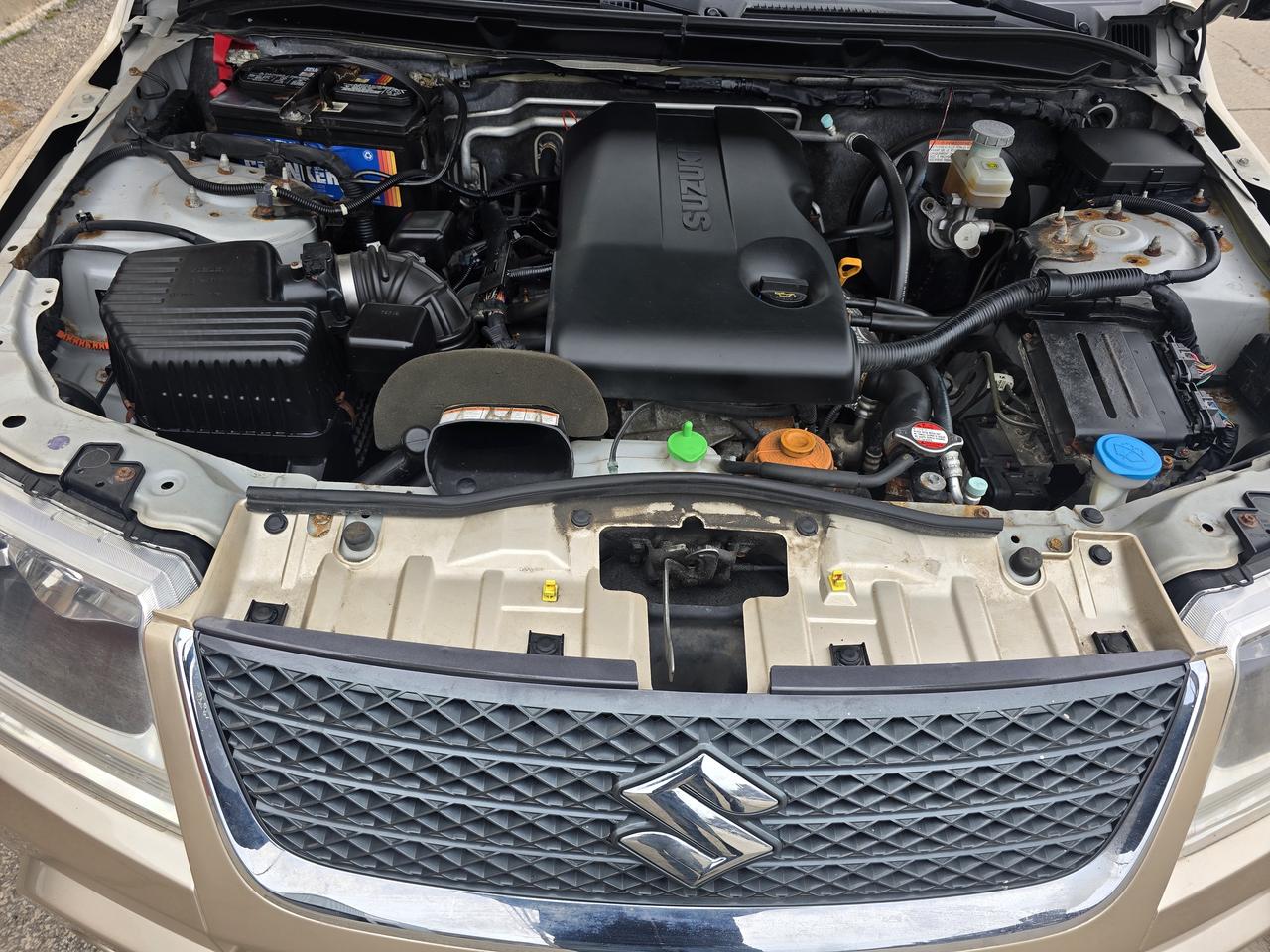 2009 Suzuki Grand Vitara Luxury Photo