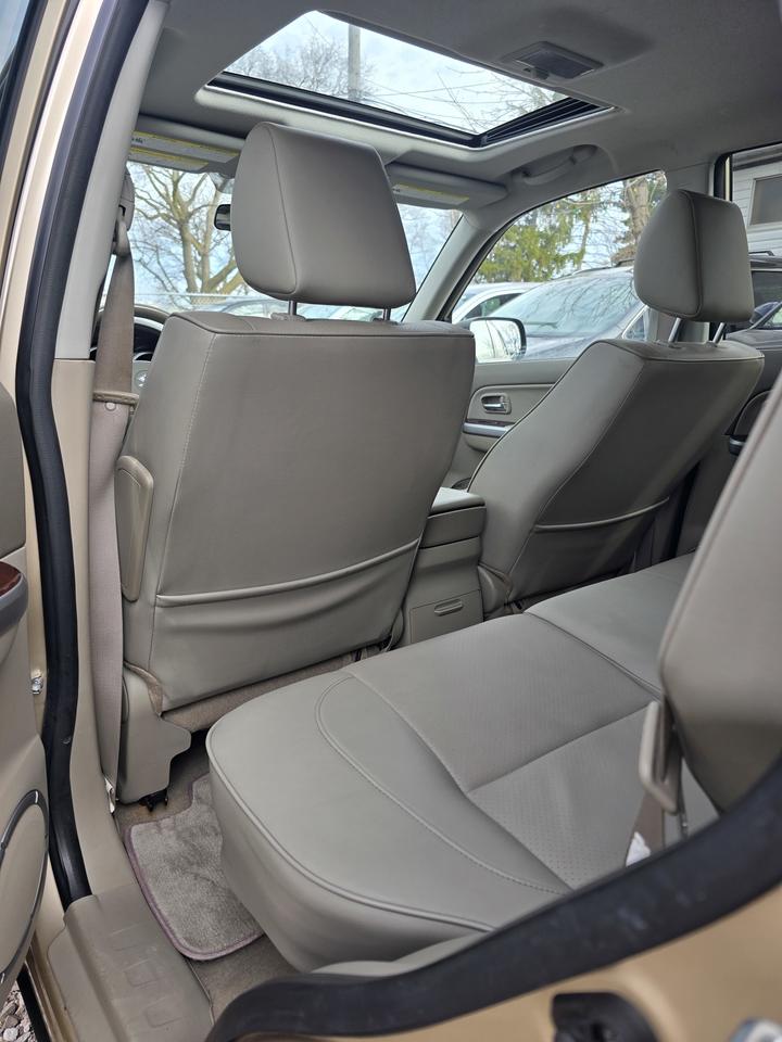 2009 Suzuki Grand Vitara Luxury Photo