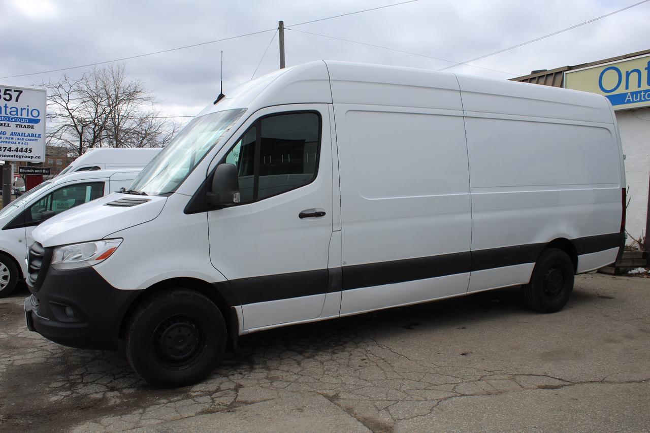 2019 Mercedes-Benz Sprinter 2500 High Roof 170-in. WB Photo