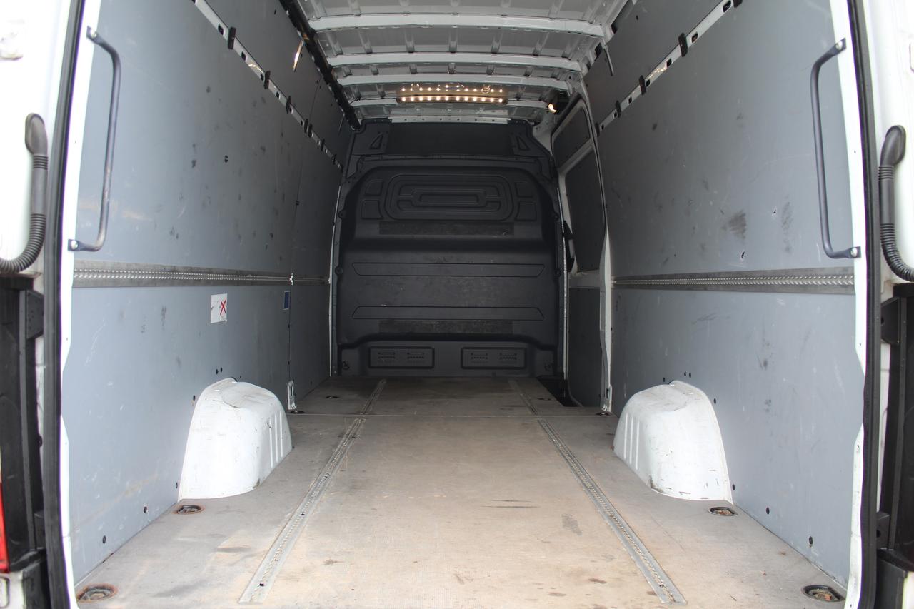 2019 Mercedes-Benz Sprinter 2500 High Roof 170-in. WB Photo