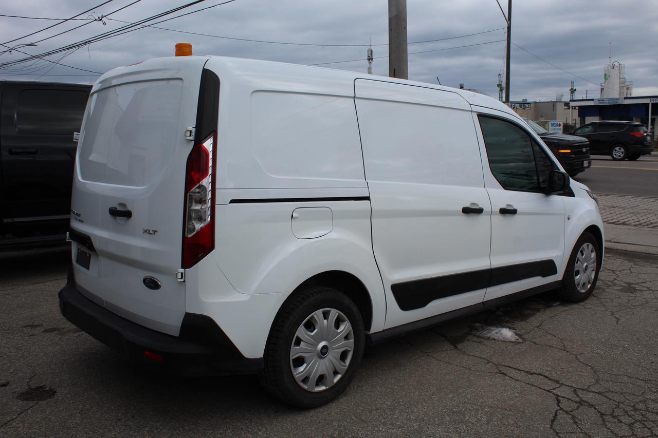 2020 Ford Transit Connect XLT Lane assist Divider Shelving Back Cam Photo