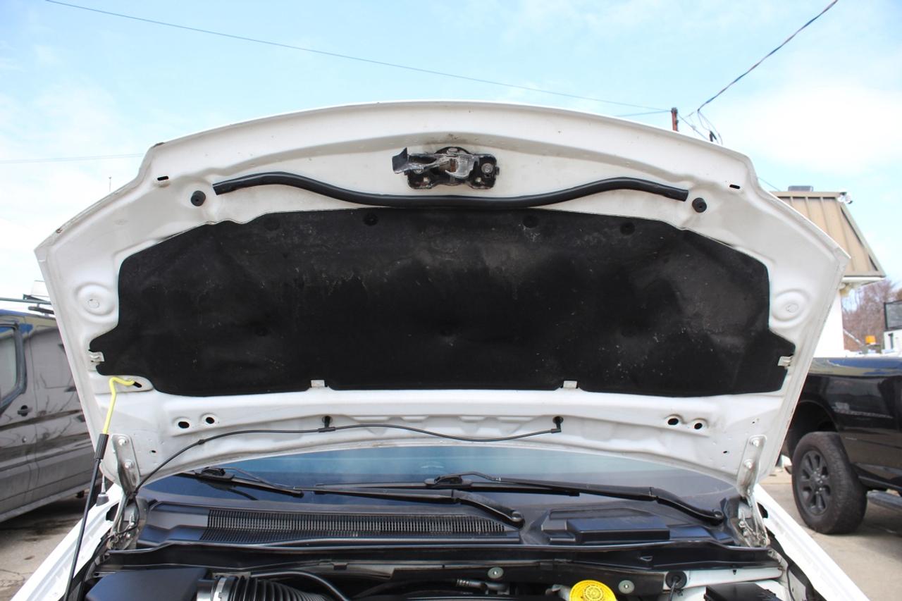 2019 Dodge Grand Caravan SE C/V Ladder Rack Divider Photo