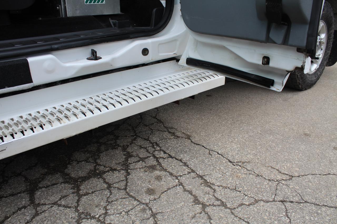 2014 Ford F-250 SUPER DUTY XLT 4WD utility SRW Photo