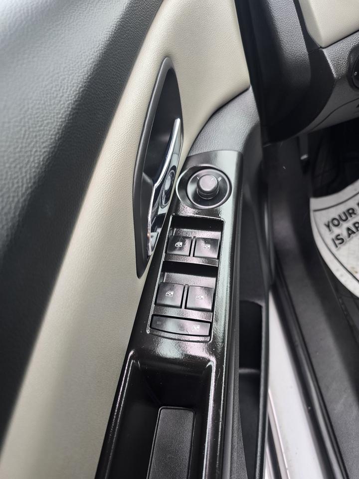 2014 Chevrolet Cruze 1LT Photo