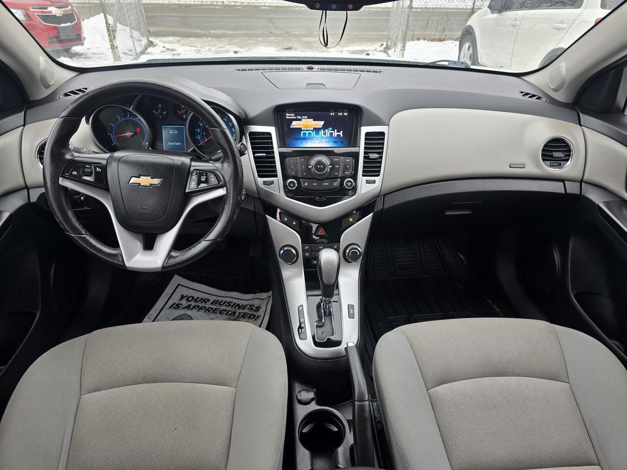 2014 Chevrolet Cruze 1LT Photo