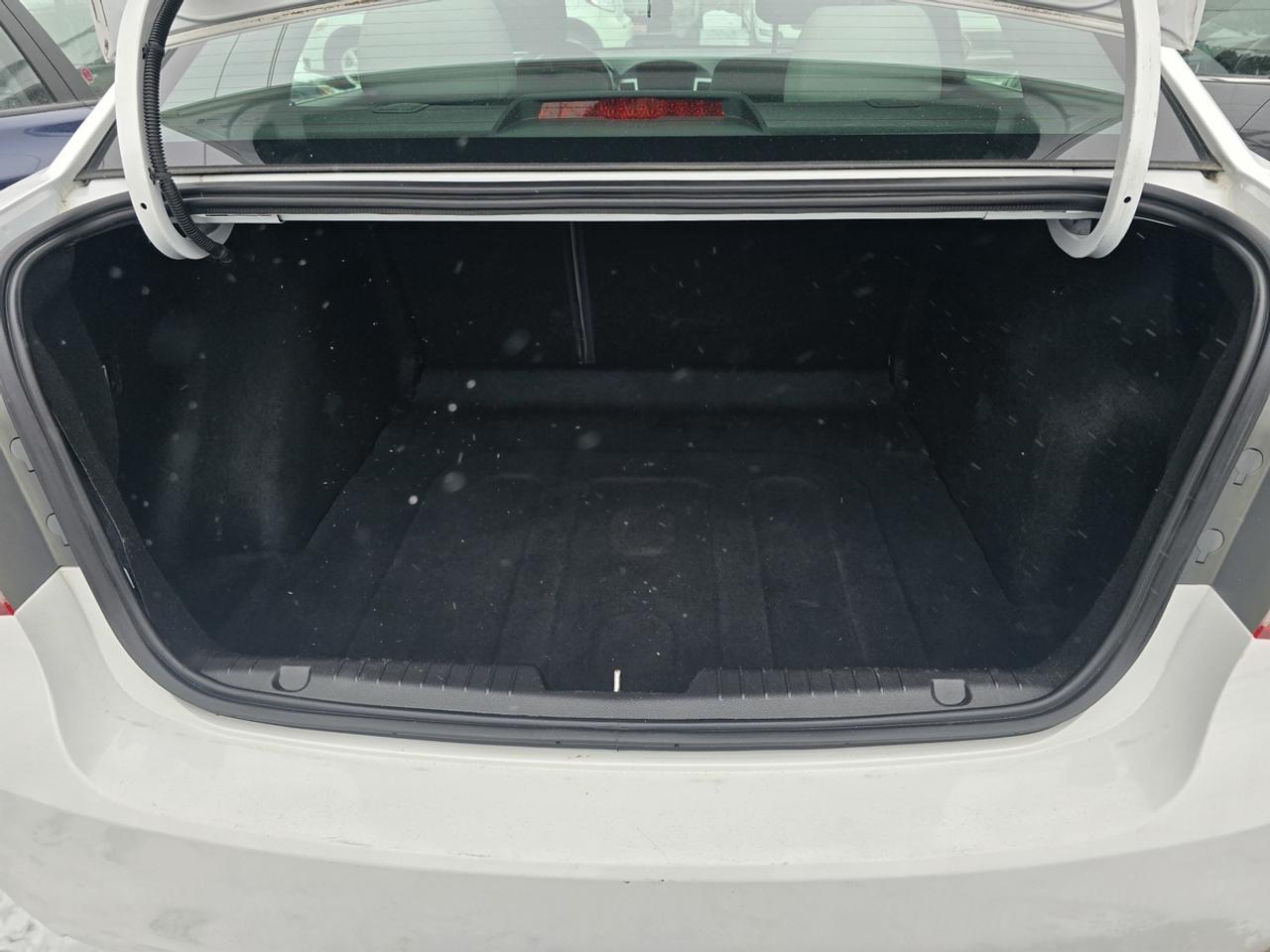 2014 Chevrolet Cruze 1LT Photo